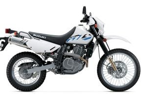 This sure looks like it's the same paint scheme as the 2024 model. Photo: Suzuki