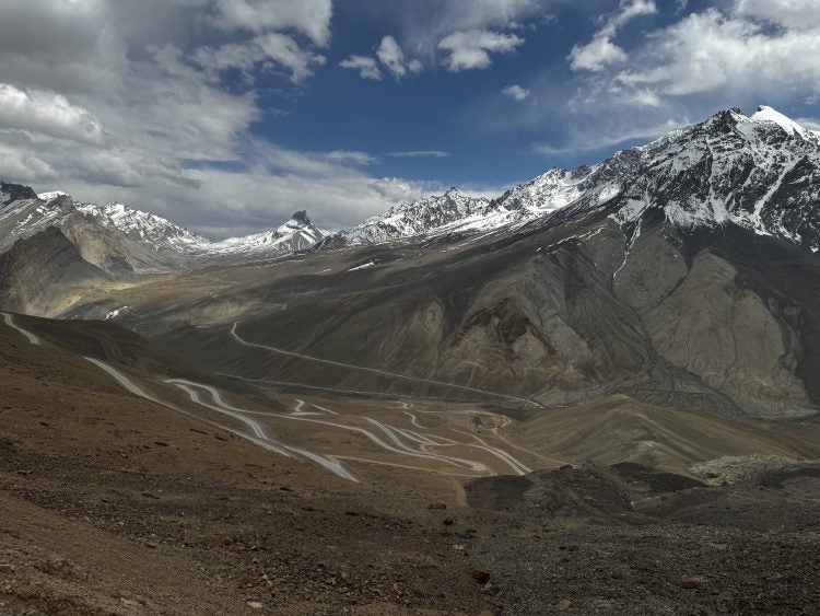 Dealing With Altitude Sickness: Breathless in India // ADV Rider